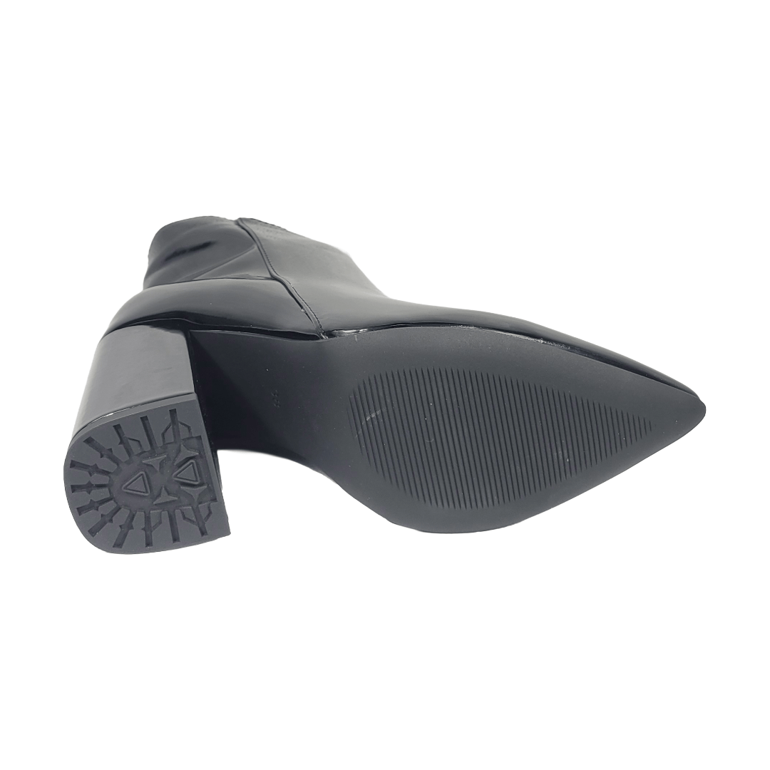 BOTINES MD NEGRO CHAROL MUJER 5Y13 - 1A MD 37 - CalzadosPaola