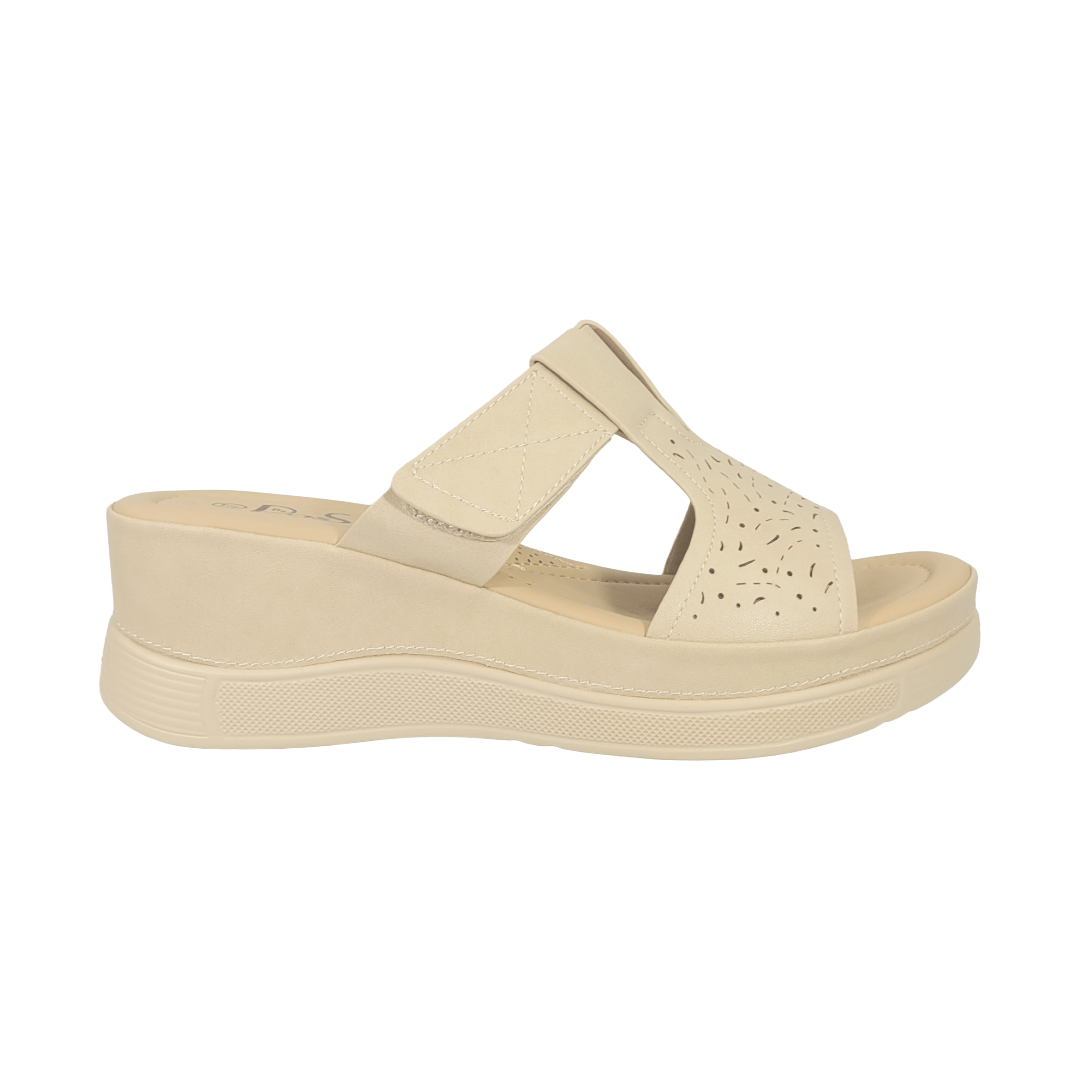 SANDALIAS BY PASS BEIGE MUJER Y3610 - 3A BY PASS 35 - CalzadosPaola