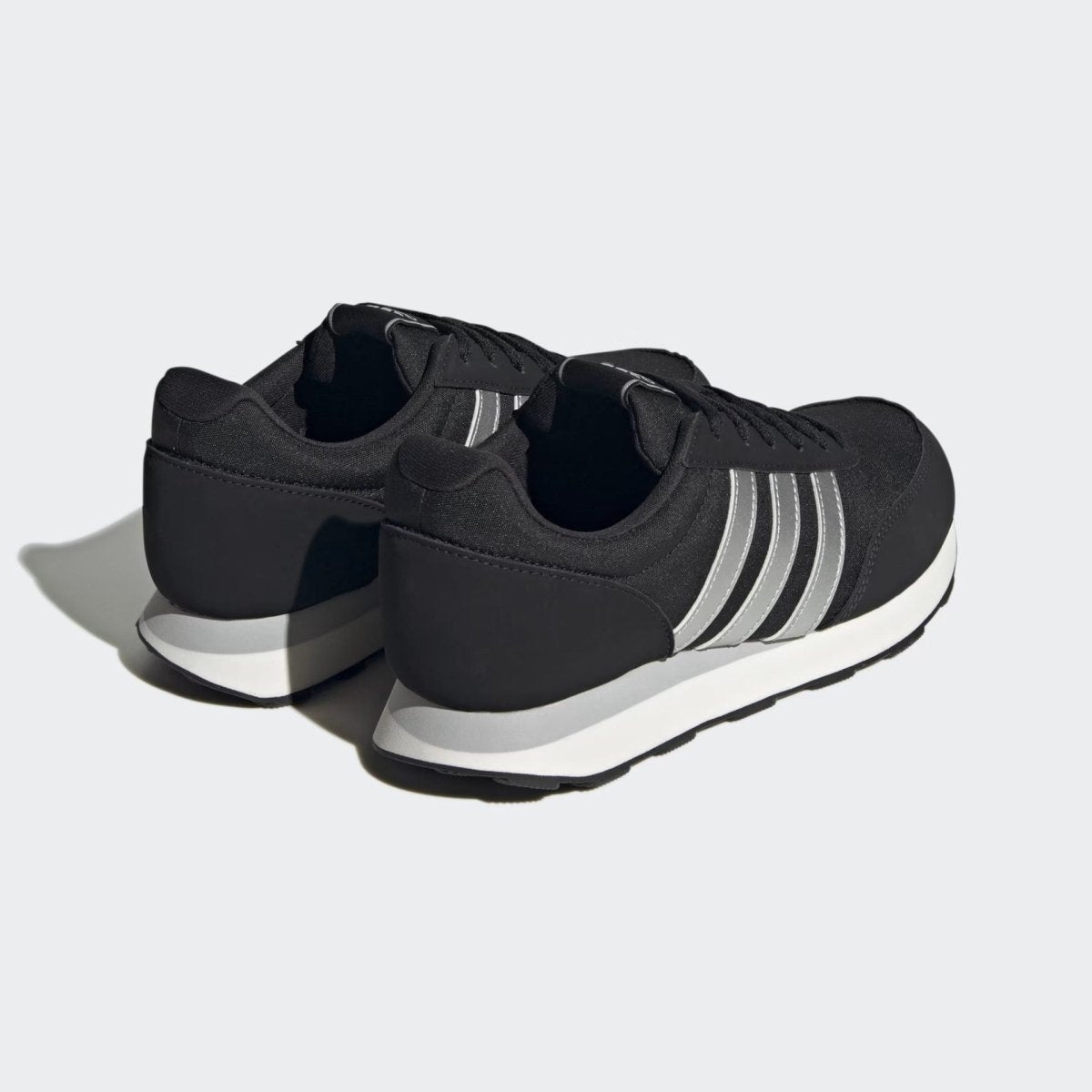 ZAPATILLAS ADIDAS RUN 60S 3.0 LIFESTYLE RUNNING UNISEX | HP2249 ADIDAS 6,0 - CalzadosPaola